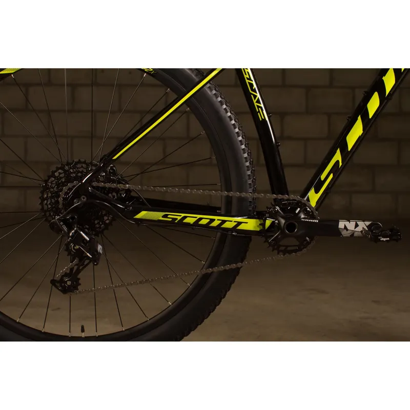 vintage ladies schwinn bicycle