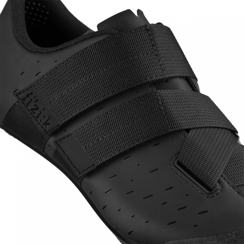 Fizik X4 Terra Powerstrap Gravel Cycling Shoes in Black -3