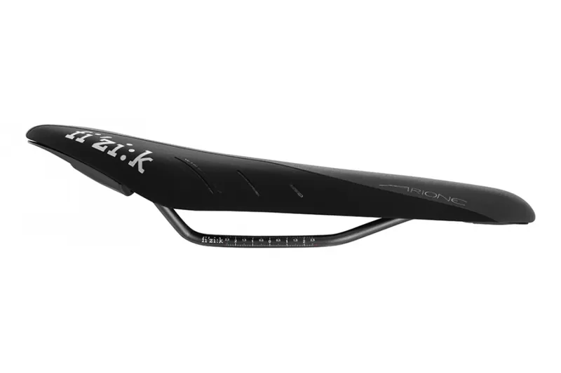 Fizik Arione R3 regular 130mm Saddle - Black