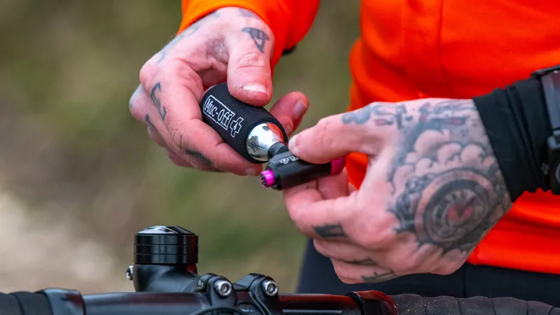 Muc-Off CO2 MTB Cartridge 25g-1