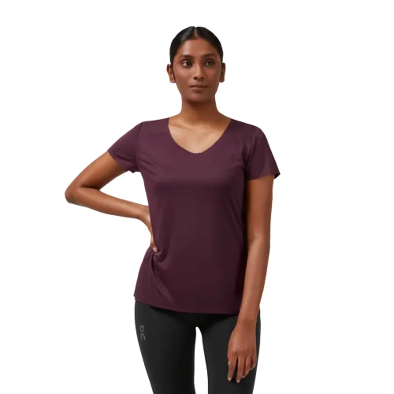 On Running Womens Performance T-Shirt - Mulberry Black