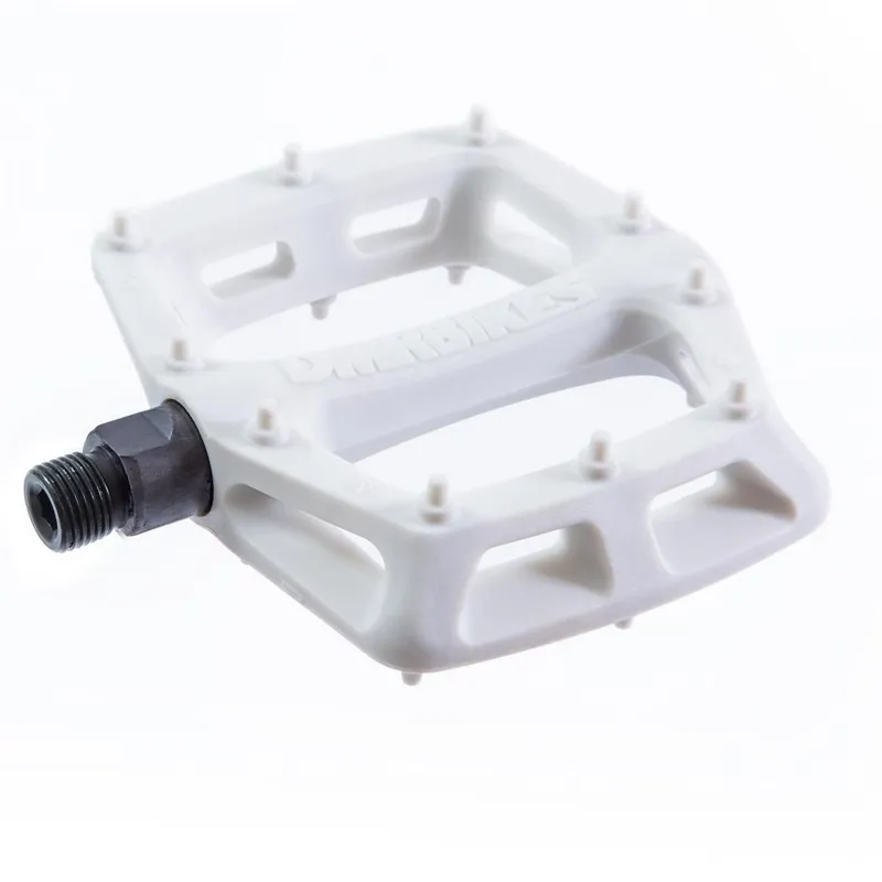DMR V6 Plastic Pedal With Cro-Mo Axle White