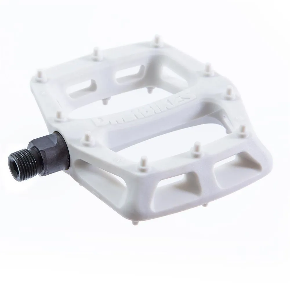 DMR V6 Plastic Pedal With Cro-Mo Axle White