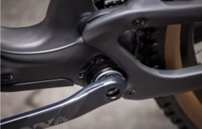 2022 Bold Linkin 135 Ultimate Full Suspension MTB - Grey-6