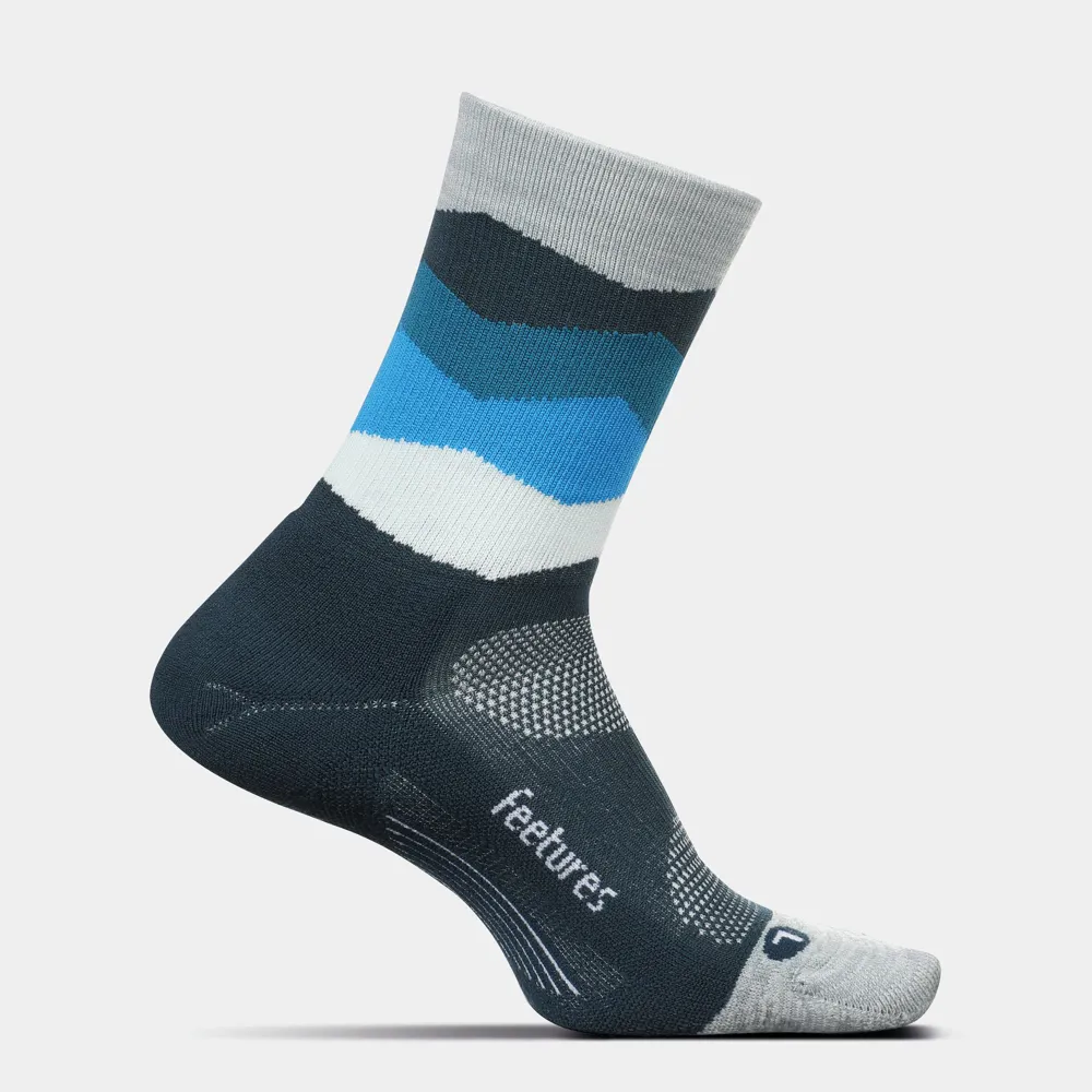 Feetures Elite Waves Light Cushion Mini Crew Sock - Blue Waves