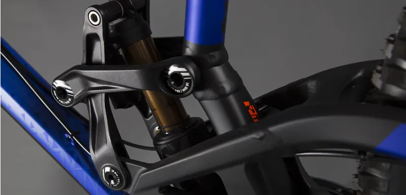 2016 Scott Gambler 710 Downhill Mountain Bike-9