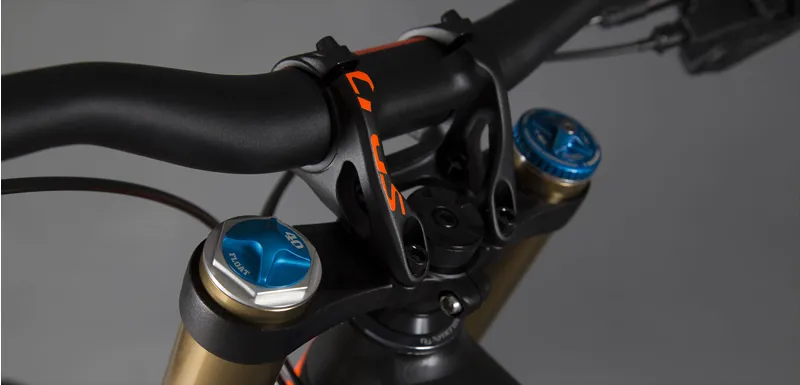 2016 Scott Gambler 710 Downhill Mountain Bike-10