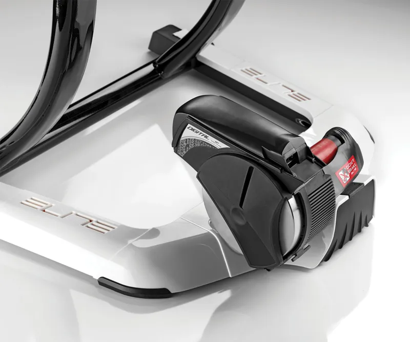 Elite Qubo Wire less Digital Turbo Trainer