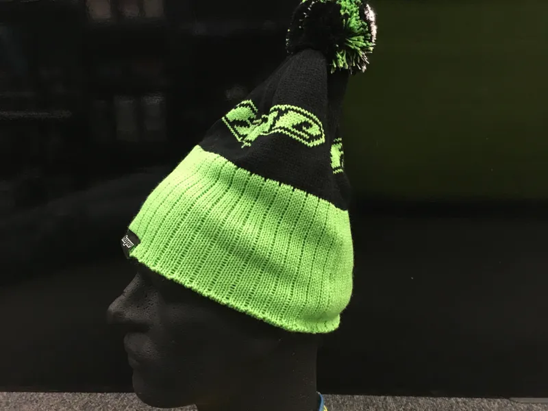 Hope LOGO Bobble Hat-1