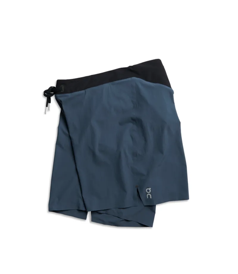 On Lightweight Running Short Navy Black
