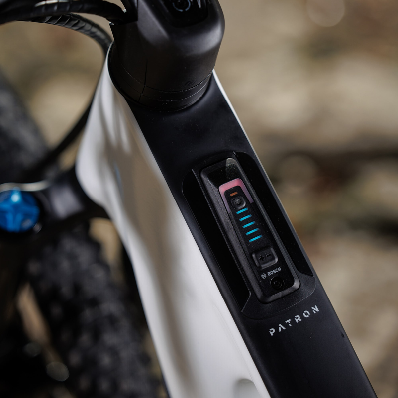 2025 Scott Bike Patron 900 Carbon Full Suspension Electric MTB - Cumulus White Black-7