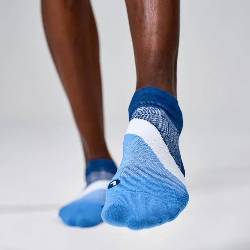 Feetures Elite Light Cushion No Show Tab Running Sock - Blue Wave-2