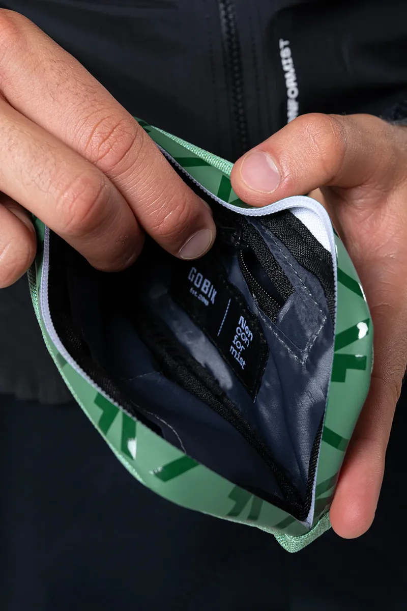 Gobik Essential 2.0 Phone Case - Hedge  Green-3