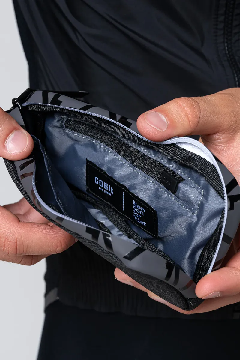 Gobik Essential 2.0 Phone Case - True Black-1