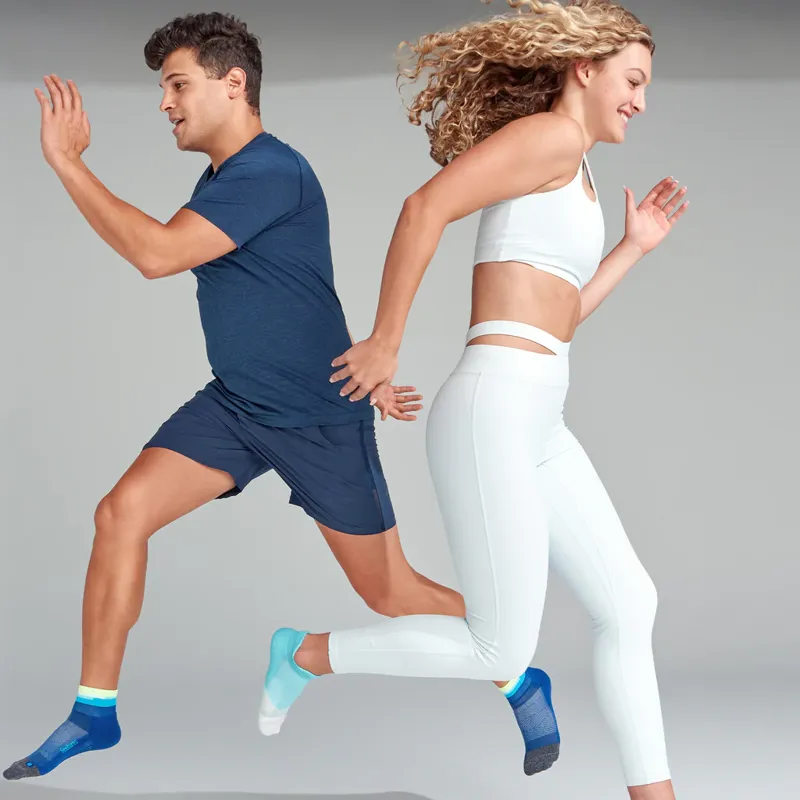 Feetures Elite Light Cushion Quarter Running Sock Surfboard Blue-2