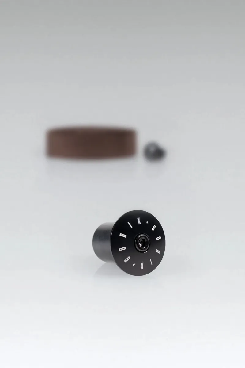 Gobik Bond Ultragrip Bar Tape Sequoia-1