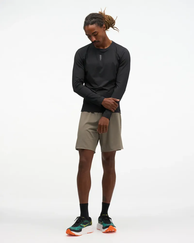 Hoka Everyrun Long Sleeve Running T Shirt Black-2