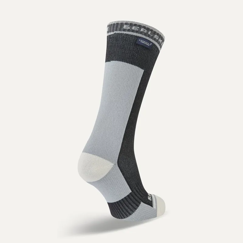 Sealskinz Holverstone Waterproof Ankle Length Lightweight Running Sock - Black-1