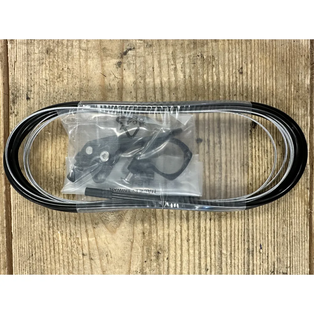 Merida Dropper Post Lever includes inner and outer cable set