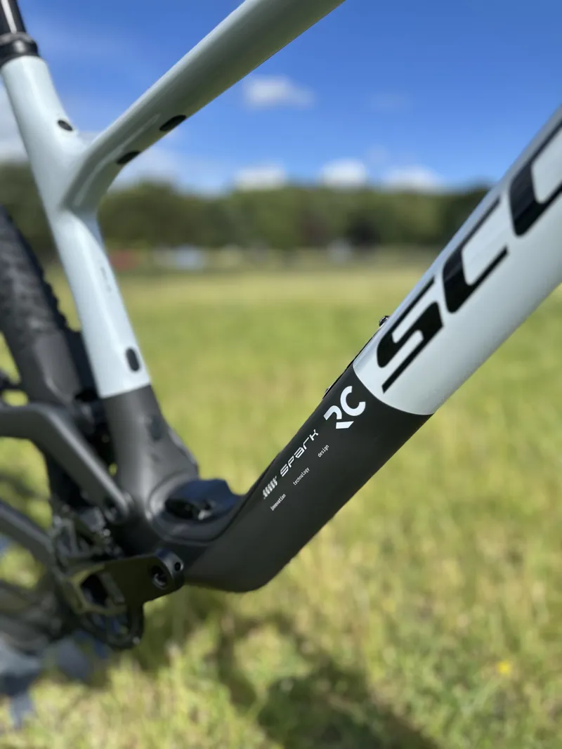 2027 Scott Spark RC World Cup Mountain Bike - Cumulus White Carbon Black-1