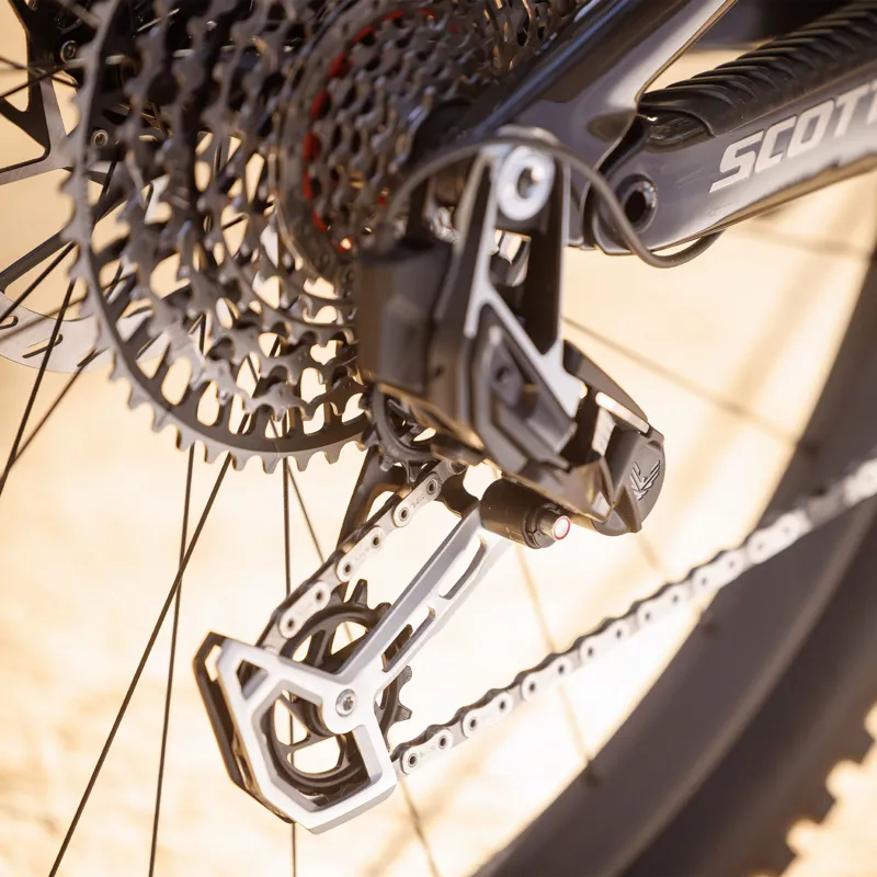 2025 Scott Lumen eRide 900 SL Mountain Bike - Carbon Black-3