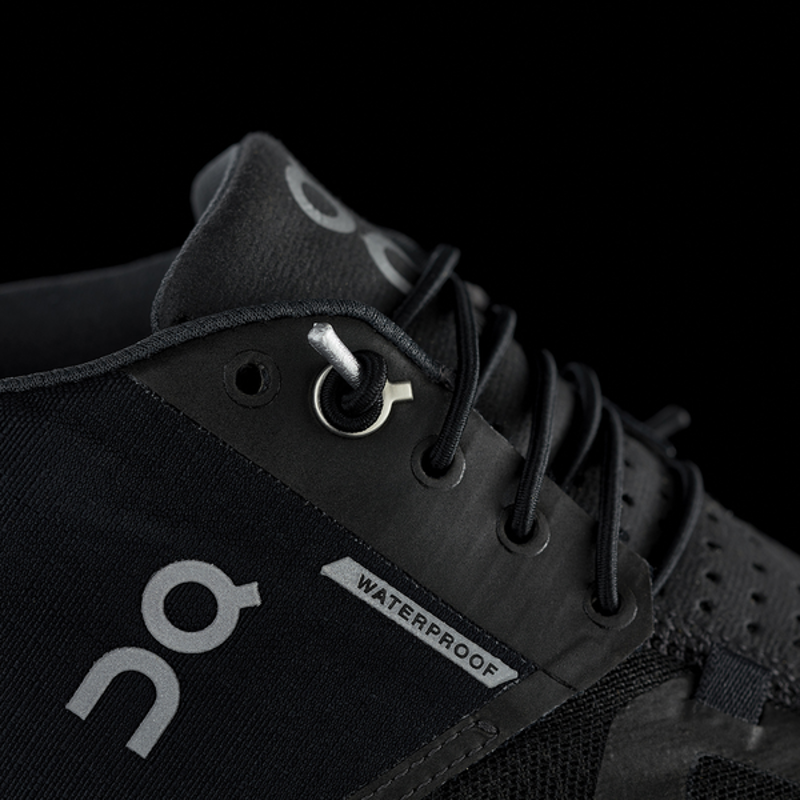 On Cloud Waterproof Womens Running Shoe - Black - 6.5-3